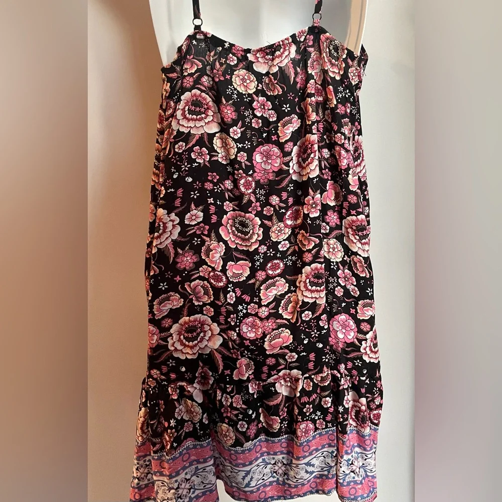 BOHO FLORAL PRINTED SUMMER DRESS WITH POCKETS - Picture 2 of 9